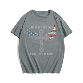 Stand For The Flag Kneel For The Cross (Version 21) Men's T-Shirts